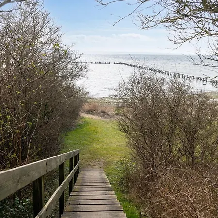 Salka - 200m To The Fjord By Interhome